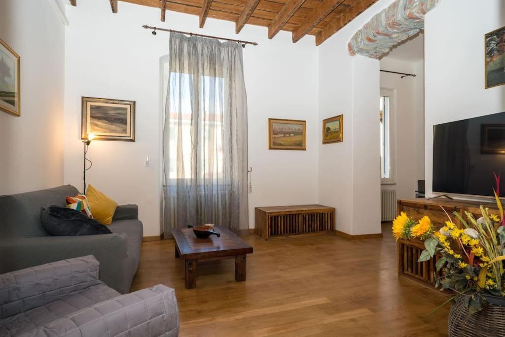 A Casa Di Ce' Lägenhet La Spezia Exteriör bild